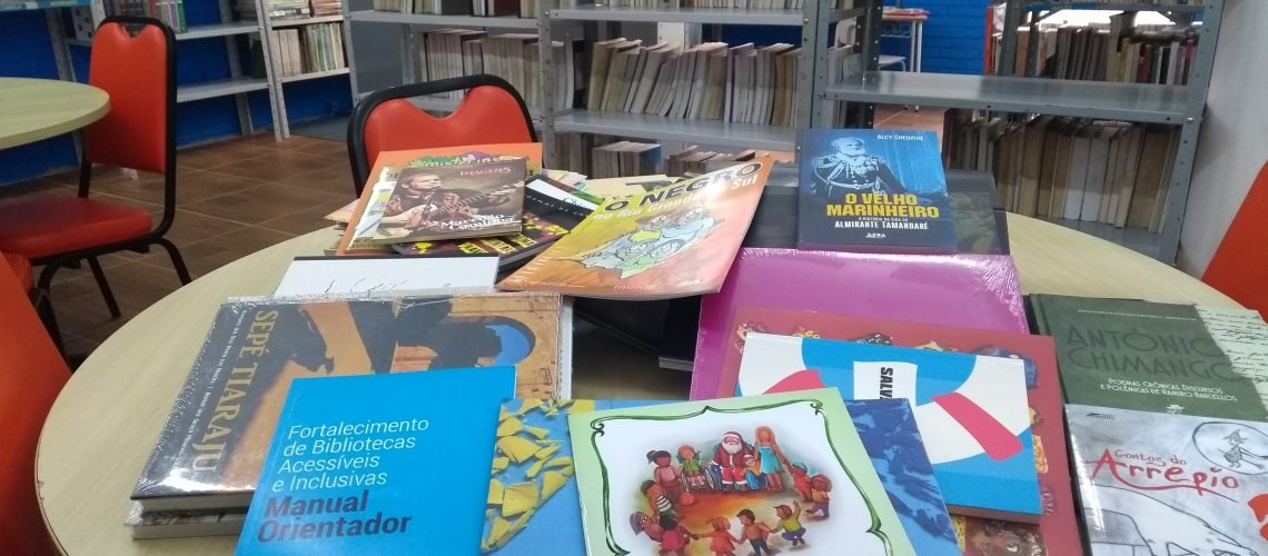 Biblioteca (2)
