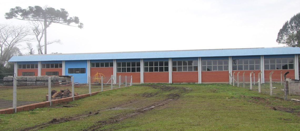 Fachada Escola Adriana Spall Fachada Escola Adriana Spall