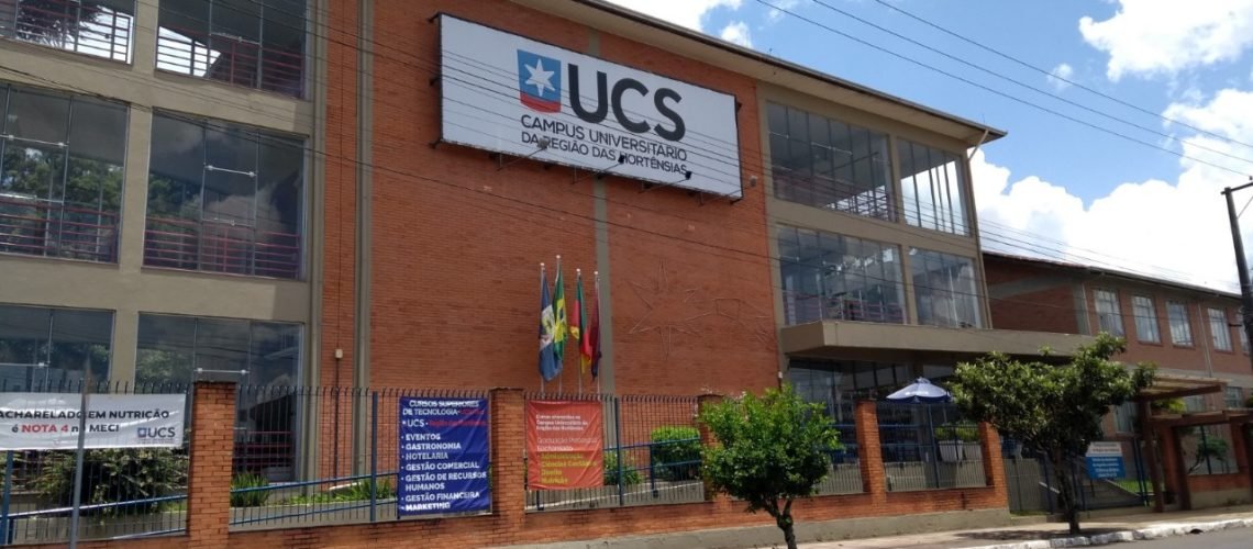 Fachada UCS Fachada UCS